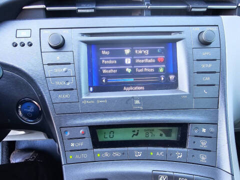 2014 Toyota Prius Five