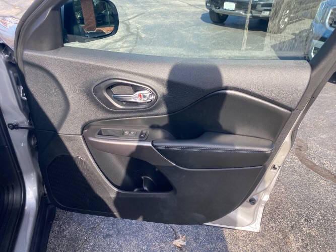 2020 Jeep Cherokee Latitude