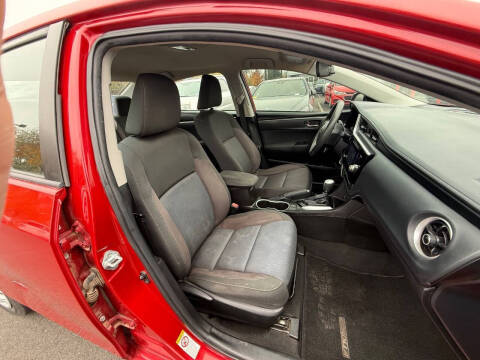 2017 Toyota Corolla SE