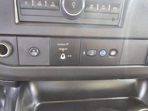 2017 Chevrolet Express 2500