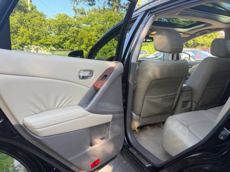 2010 Nissan Murano LE