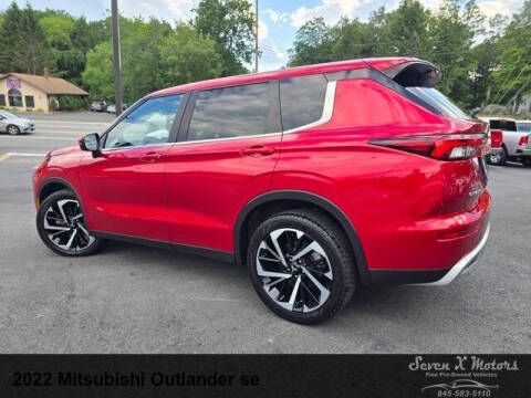2022 Mitsubishi Outlander SE