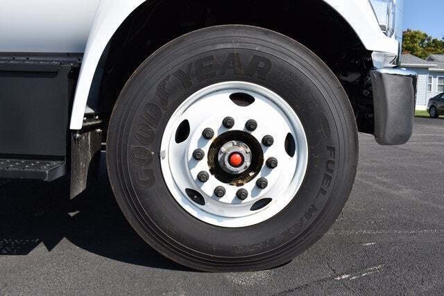 2025 Ford F-750 Super Duty