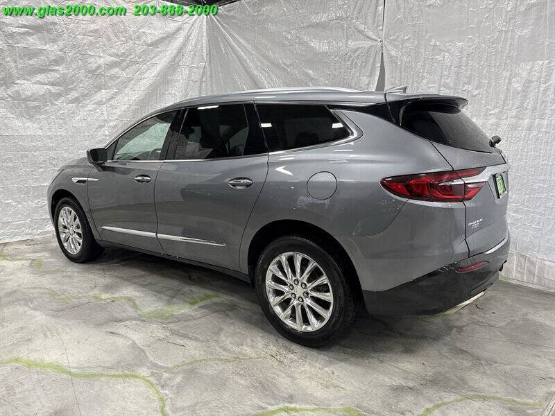 2019 Buick Enclave Essence