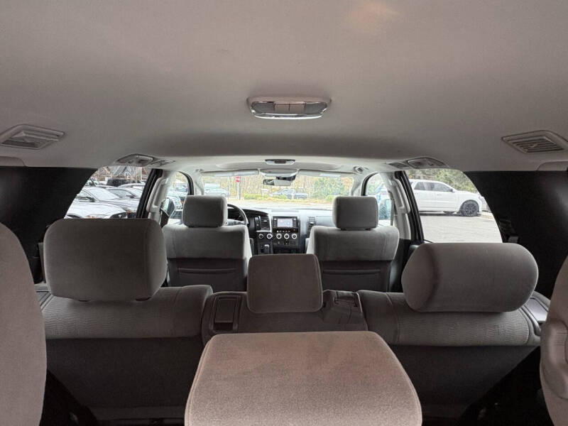 2019 Toyota Sequoia SR5