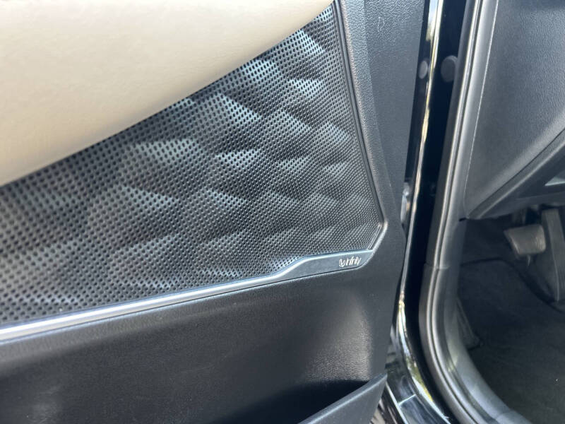 2020 Hyundai Santa Fe SEL 2.0T