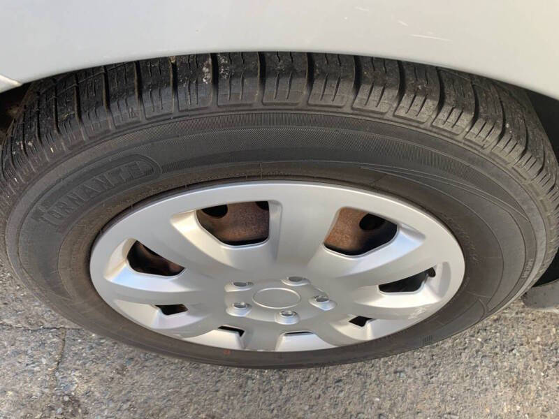 2012 Mitsubishi Galant ES