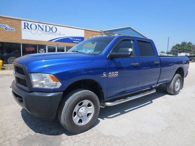 Used 2016 RAM Ram 2500 Pickup Tradesman with VIN 3C6UR5HL7GG103884 for sale in Sycamore, IL