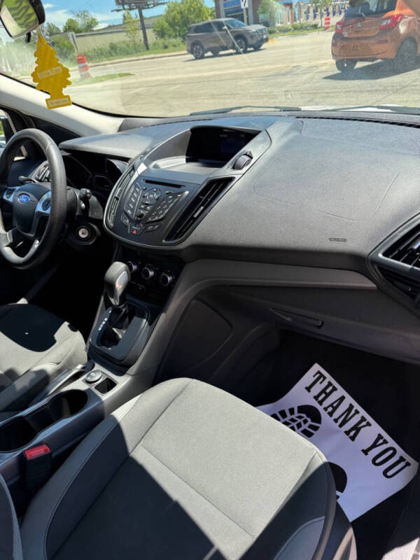 2014 Ford Escape S