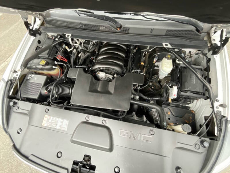 2018 GMC Yukon SLT Standard Edition