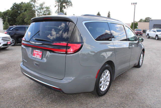 2022 Chrysler Pacifica for sale at Jennifer's Auto Sales & Service in Spokane Valley, WA