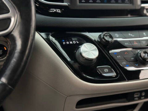 2019 Chrysler Pacifica Touring L