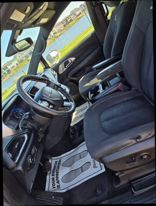 2019 Chrysler Pacifica Touring Plus
