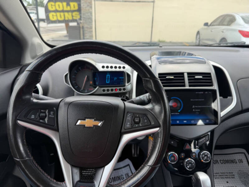 2015 Chevrolet Sonic RS Auto