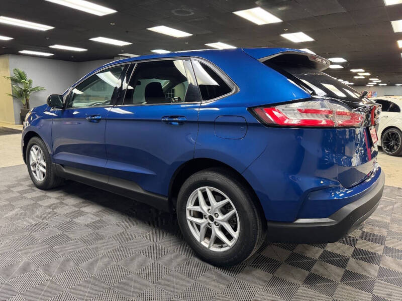 2021 Ford Edge SE