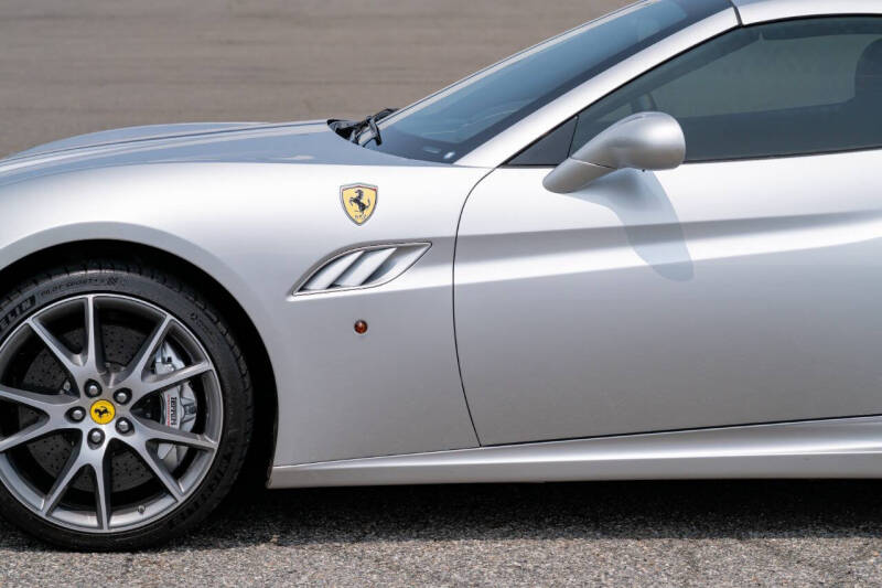 2010 Ferrari California