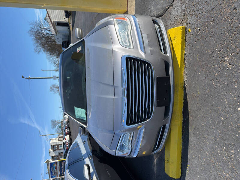 2014 Chrysler 300 Base's photo