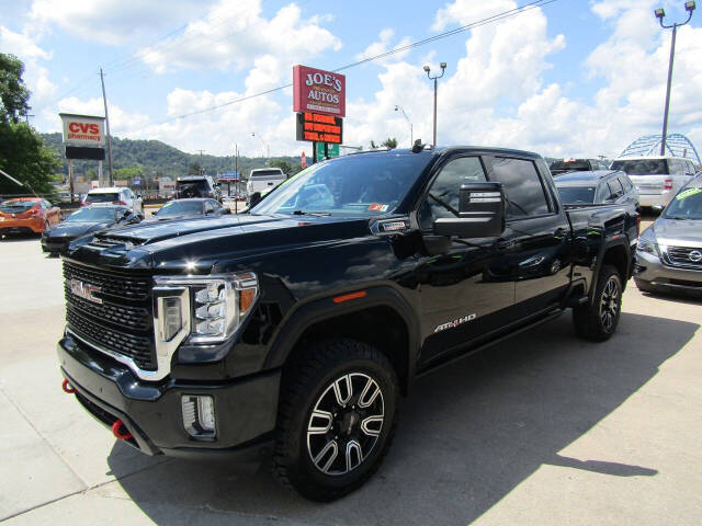 2022 GMC Sierra 2500HD AT4's photo