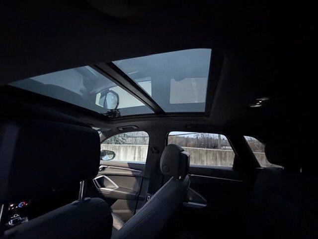 2020 Audi Q3 quattro Premium 45 TFSI