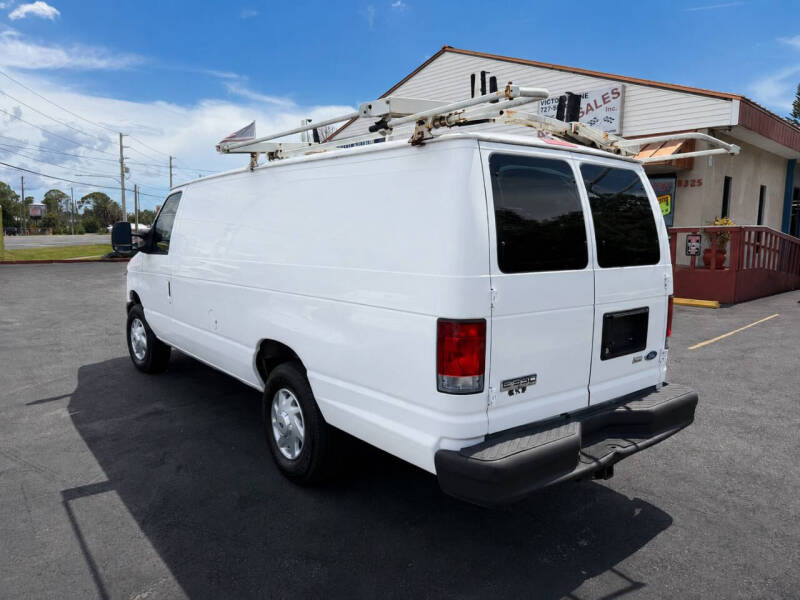 2009 Ford E-Series E-350 SD