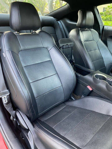 2016 Ford Mustang EcoBoost Premium