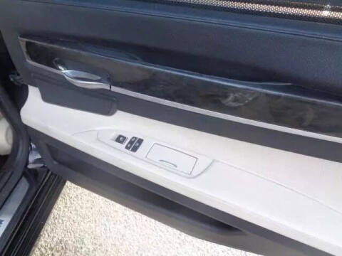 2012 BMW 7 Series 740Li