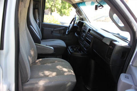 2020 Chevrolet Express 2500