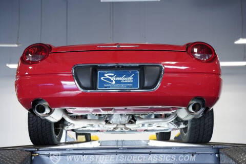 2002 Ford Thunderbird Deluxe