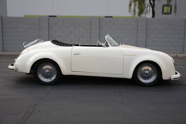 1970 Porsche 356 Speedster 2