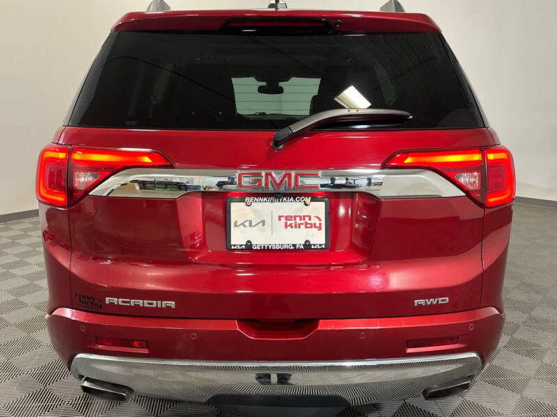 2019 GMC Acadia Denali