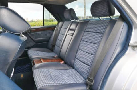 1992 Mercedes-Benz 500-Class