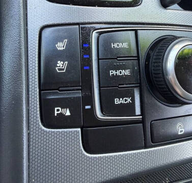2015 Hyundai Genesis