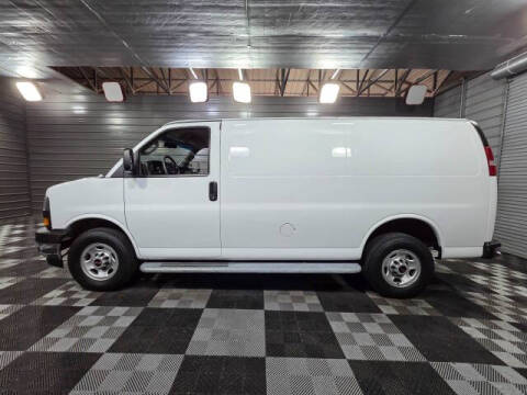 2023 GMC Savana 2500