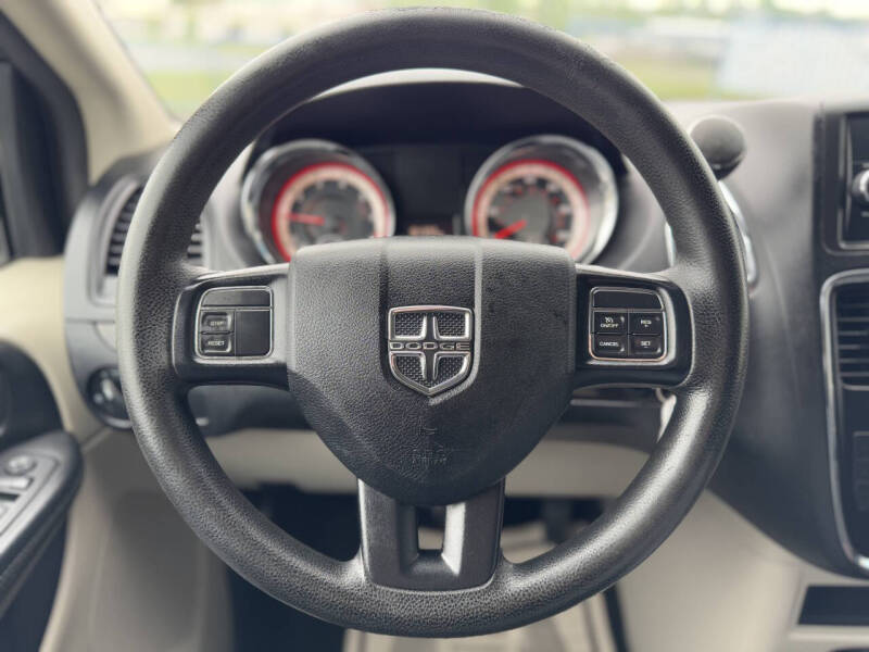 2017 Dodge Grand Caravan SE