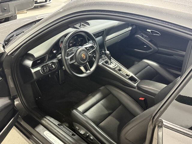 2017 Porsche 911 Carrera S