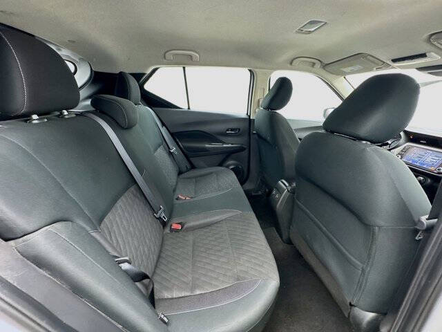 2022 Nissan Kicks SV