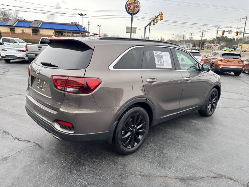 2020 Kia Sorento S V6