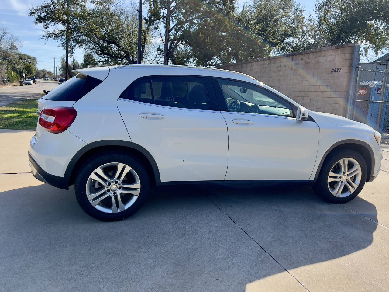Used Car 2015 Mercedes-benz Gla  Gla 250 4matic Awd 4dr Suv For Sale Under $10,000 In Austin, Texas