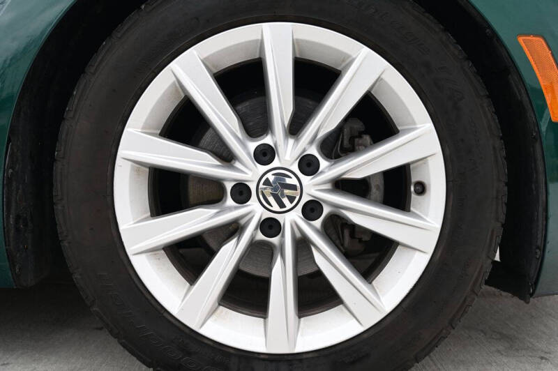 2017 Volkswagen Beetle Convertible