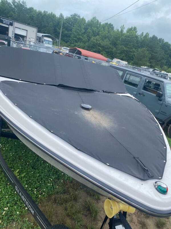 2016 Glastron GTS 185