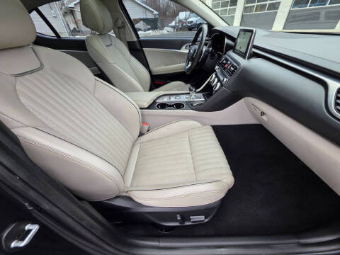 2021 Genesis G70