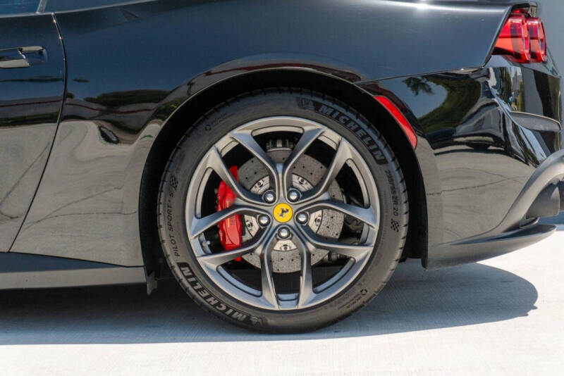 2019 Ferrari GTC4Lusso T