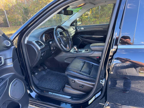 2017 Jeep Grand Cherokee Summit