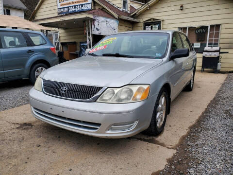 2002 Toyota Avalon for sale at Auto Town Used Cars in Morgantown WV