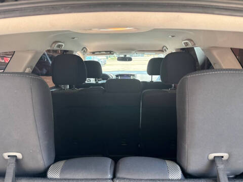 2018 Nissan Pathfinder S