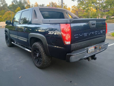 2005 Chevrolet Avalanche 1500 LT