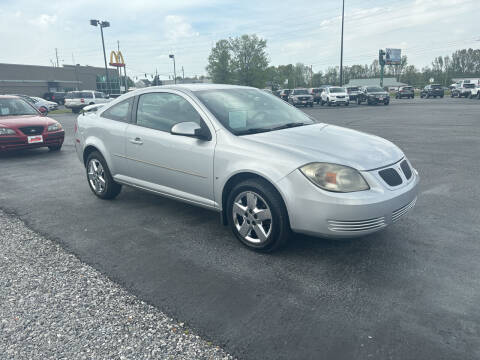 2008 Pontiac G5 for sale at McCully's Automotive - Under $10,000 in Benton KY