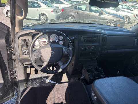 2004 Dodge Ram 1500 SLT