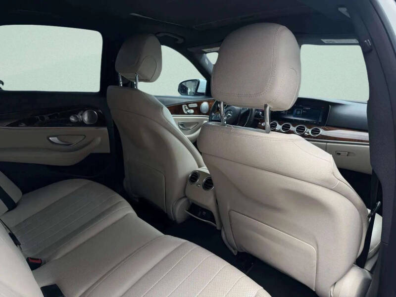 2017 Mercedes-Benz E-Class E 300 4MATIC