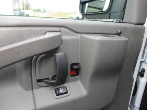 2024 Chevrolet Express 2500